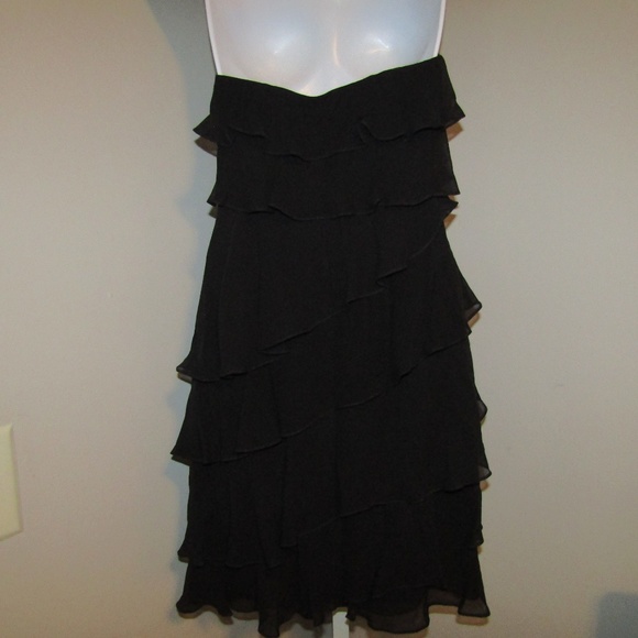 Express Black Dress Flower Design Size 6 - Picture 7 of 8